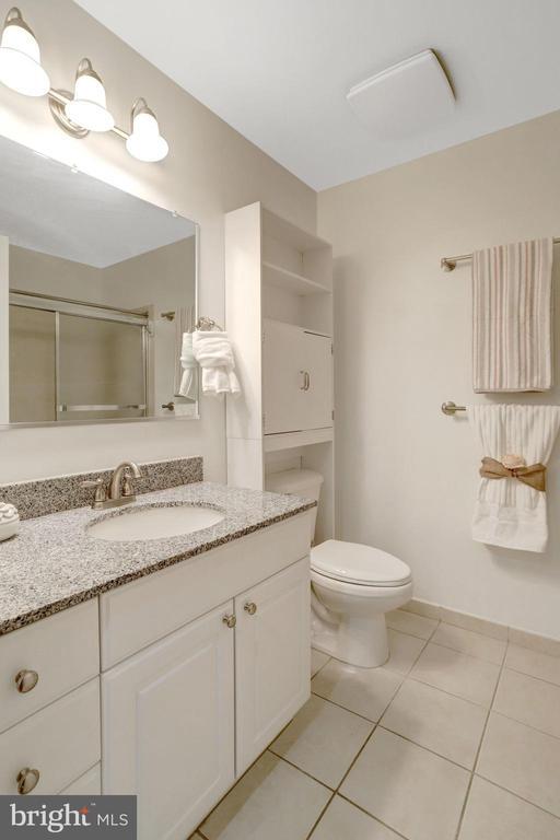 Building Photo - 3650 S Glebe Rd