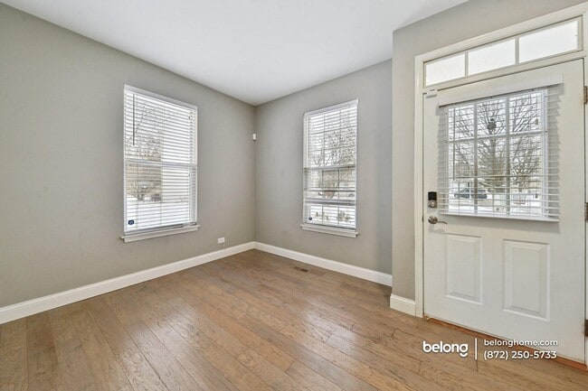 Building Photo - 1123 Estes Ct