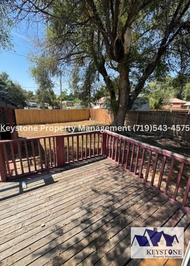 Building Photo - Remodeled 3 Bedroom/1 Bathroom House $1350...