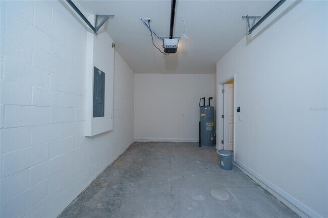 Building Photo - 34275 Sorrel Mint Dr
