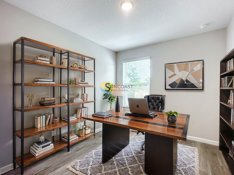 Building Photo - 36 Pine Haven Dr