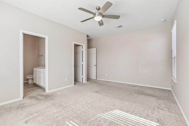 Building Photo - 17117 Gibbons Path