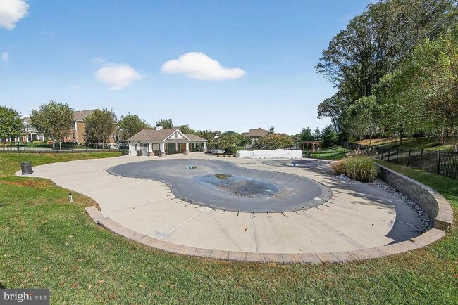 Building Photo - 728 Sun Valley Ct