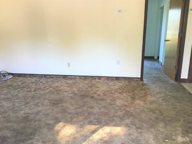 Building Photo - 3040 Bluestem