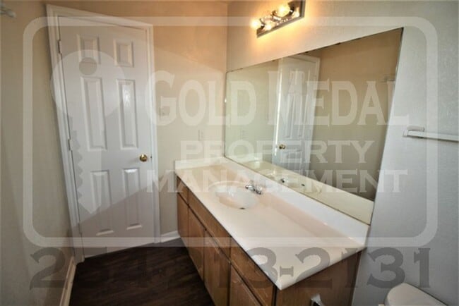 Building Photo - 1514 Shoshoni Trail