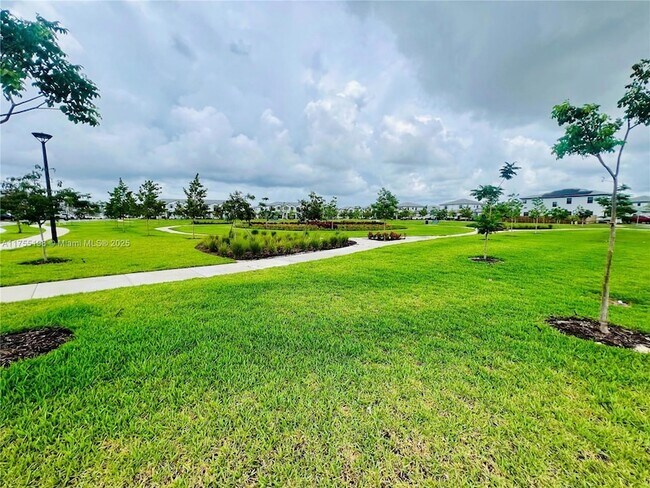 Building Photo - 13370 SW 284th Terrace
