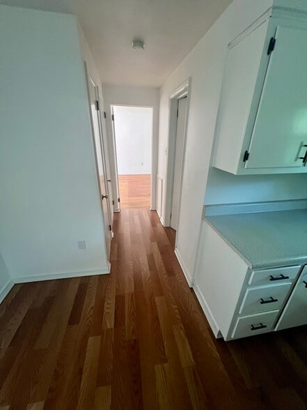 Hallway to bedroom and bathroom - 2612 Louisiana Ave