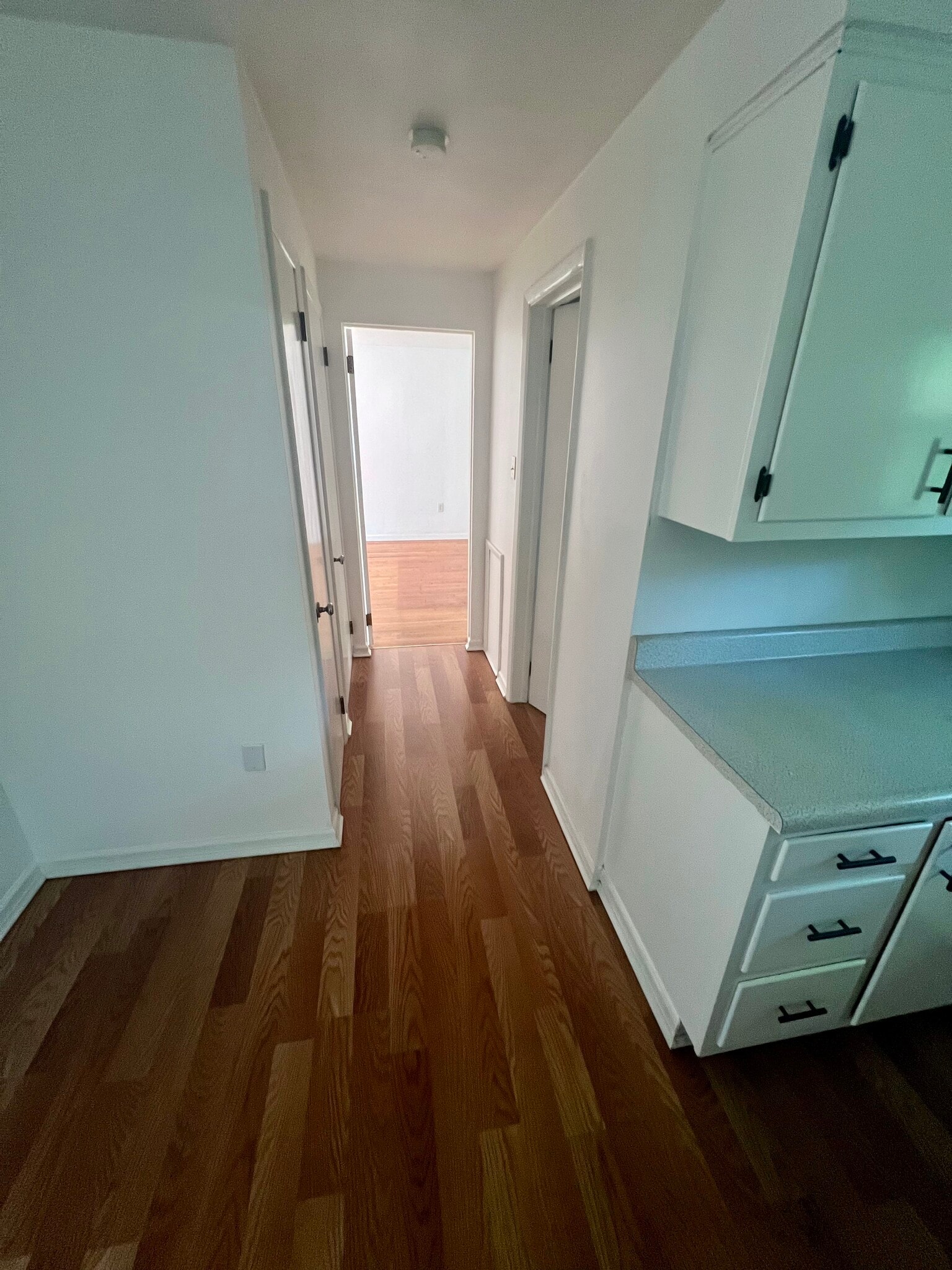 Hallway to bedroom and bathroom - 2612 Louisiana Ave
