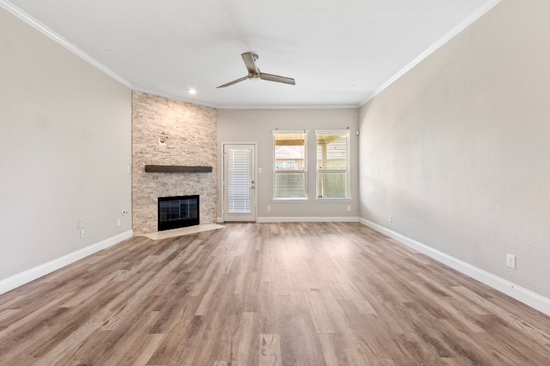 Building Photo - 13402 Indigo Sands Dr