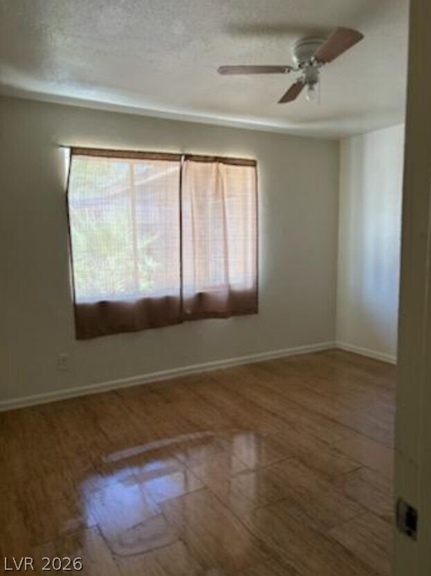 Building Photo - 1318 Rexford Pl