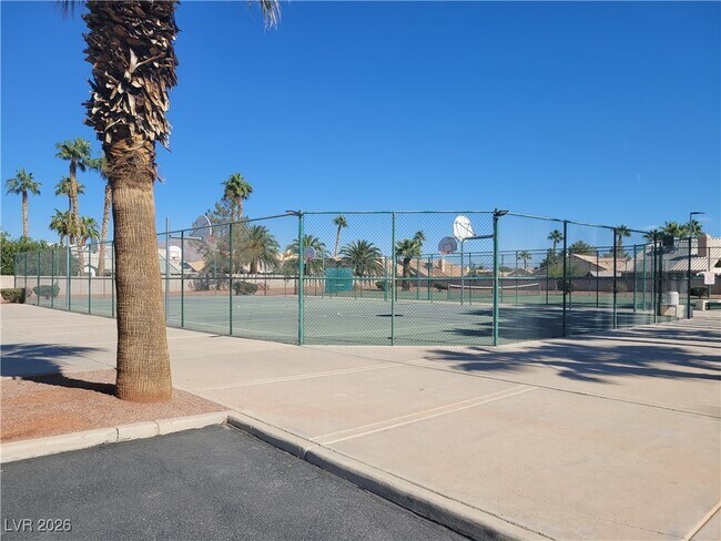 Building Photo - 6277 Elvido Ave