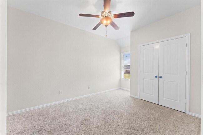 Building Photo - 2043 Plum Rose Ln