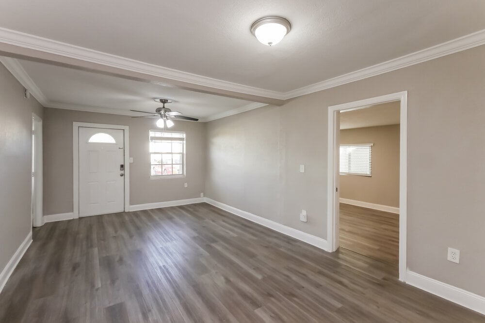 Building Photo - 1001 SW 25th Ave