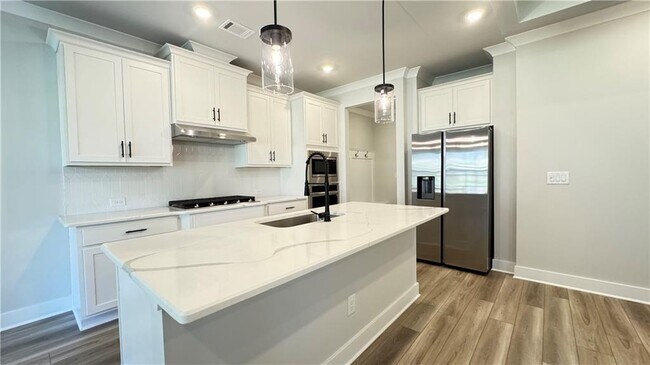 Building Photo - 5343 Milford Dr