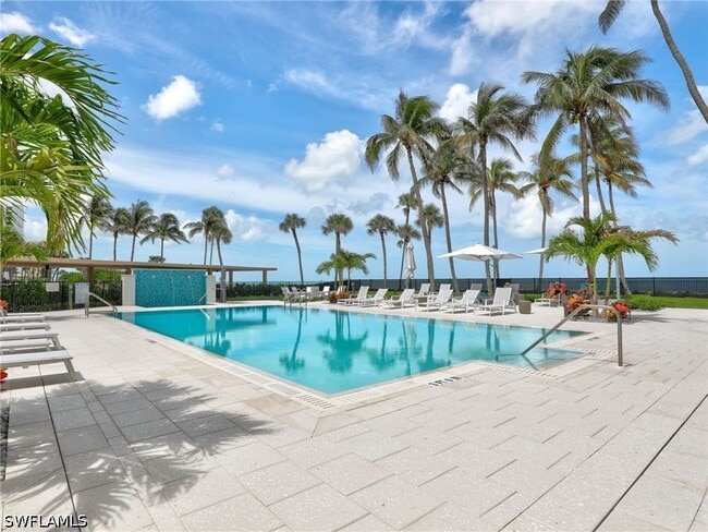 Building Photo - 4001 Gulf Shore Blvd N