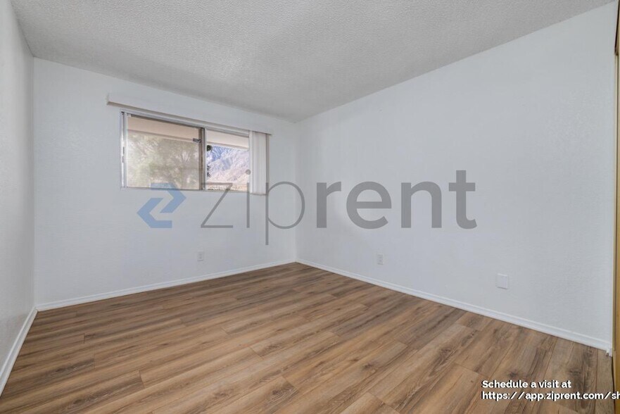 Building Photo - 2825 N Los Felices Rd