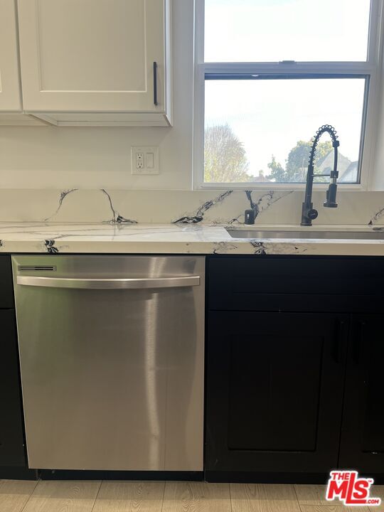 Building Photo - 212 E 29th St