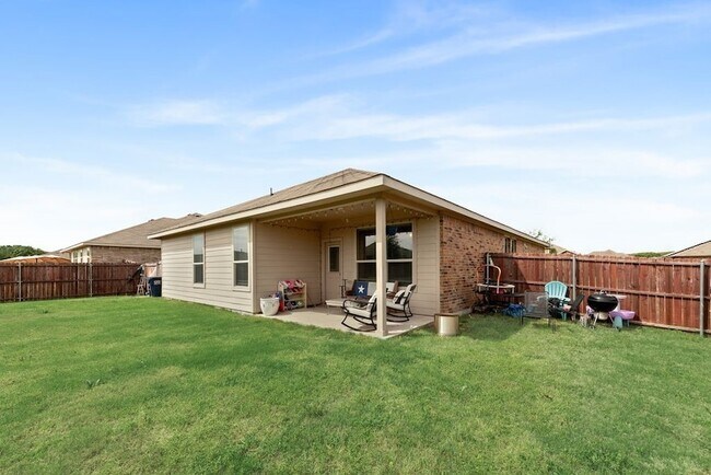 Building Photo - 444 Windsail Ln