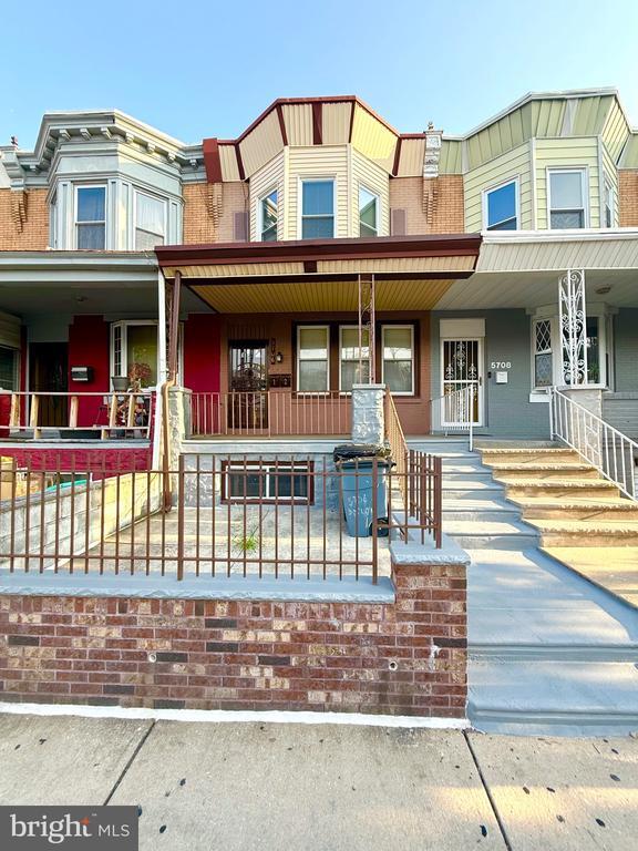 Primary Photo - 5706 Spruce St