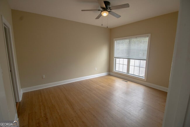 Building Photo - 4988 Burkhalter Rd