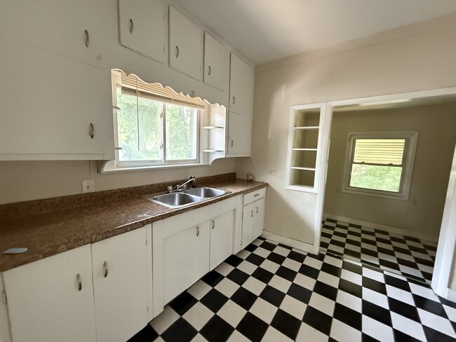 Building Photo - 1129 N Martin Luther King Jr Blvd