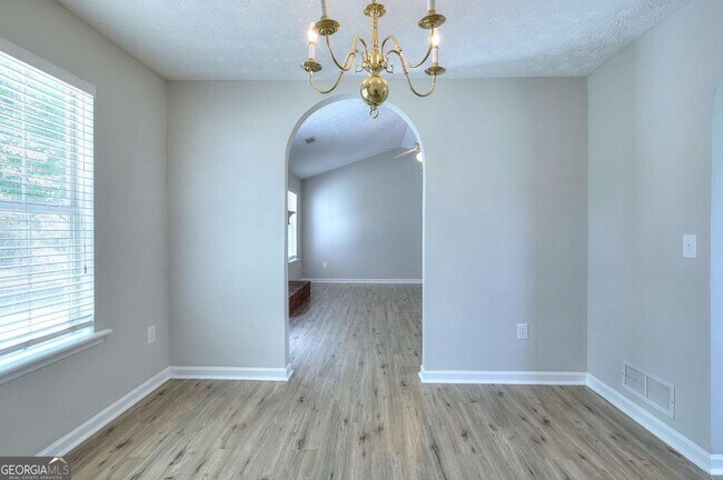 Building Photo - 4160 Janel Ln