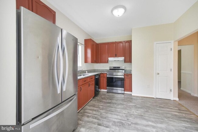 Building Photo - 46525 Hollymead Pl