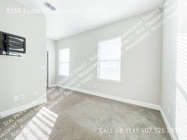 Building Photo - Luxury 4-Bedroom Townhome in Laureate Park...