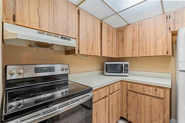 Building Photo - 140 Orchid Woods Ct
