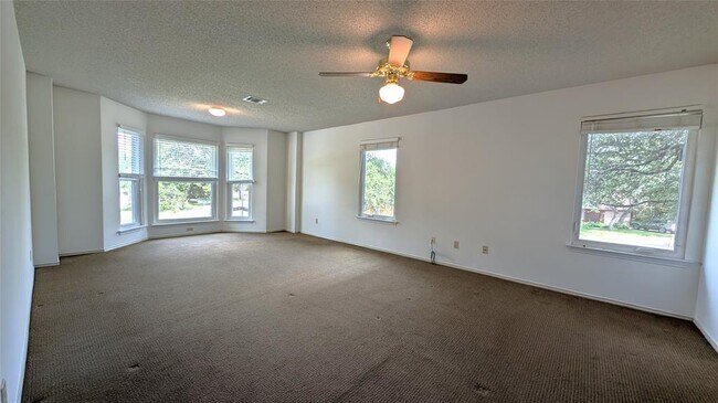 Building Photo - 8406 La Naranja Cove