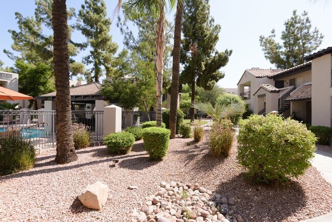 Building Photo - 14145 N 92nd St