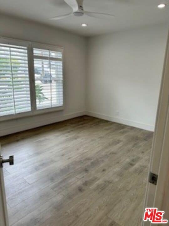 Building Photo - 620 25th St