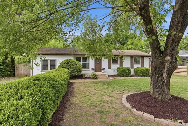 Primary Photo - 3 Bedroom/ 2 Bath Home, Fenced Yard, Covered Porch, Large Workshop/Storage Building, Small storag...