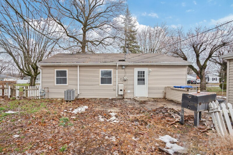 Building Photo - 2519 Walker Ave