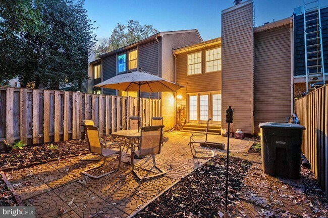 Building Photo - 6020 Forrest Hollow Ln