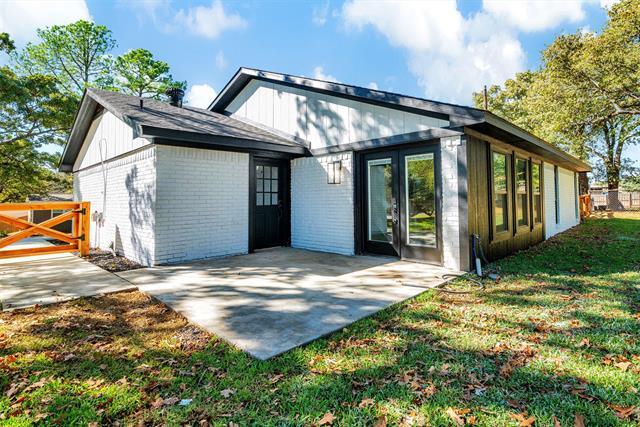 Building Photo - 56 Crappie Rd