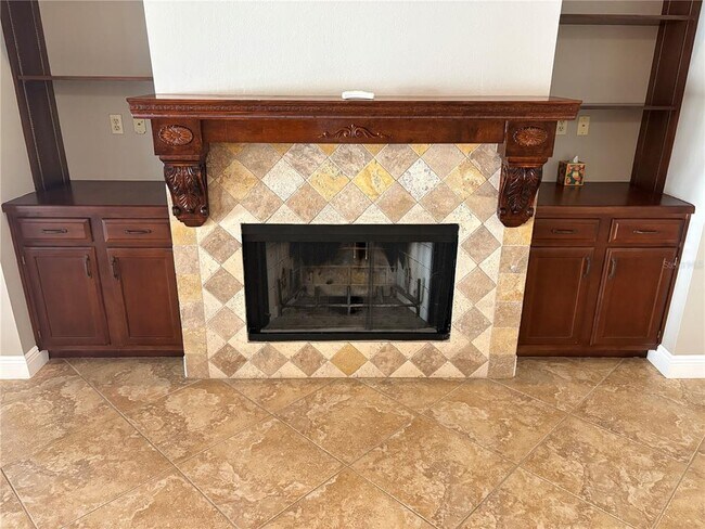 Building Photo - 8045 Landgrove Ct