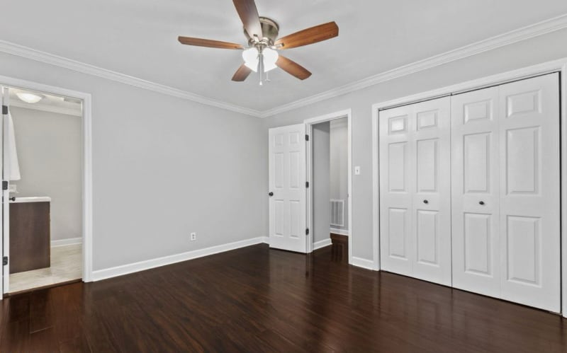 Building Photo - 1221 Southbreeze Cir