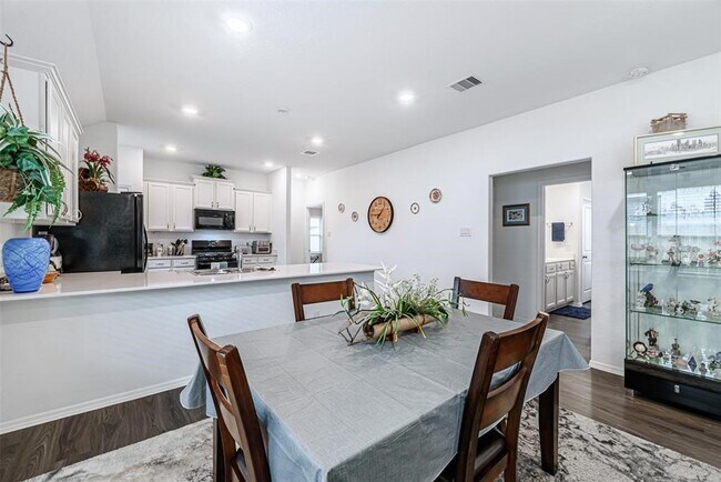 Building Photo - 18419 Cobalt Cove Ln