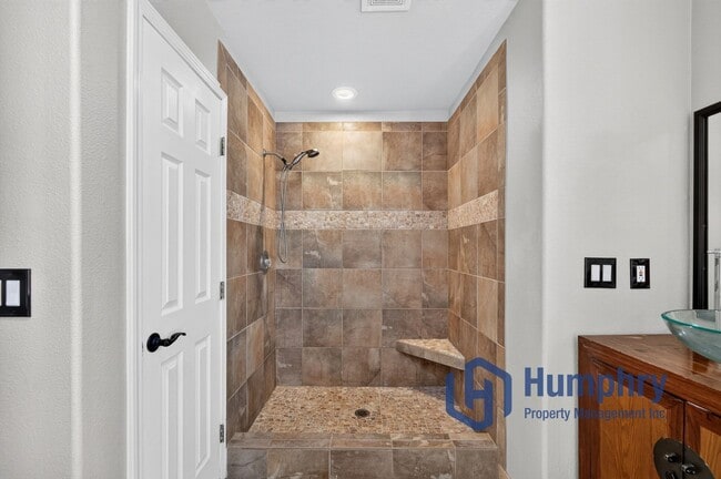 Building Photo - 1948 E Cypress Point Dr