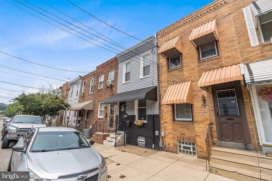 Building Photo - 2846 Almond St