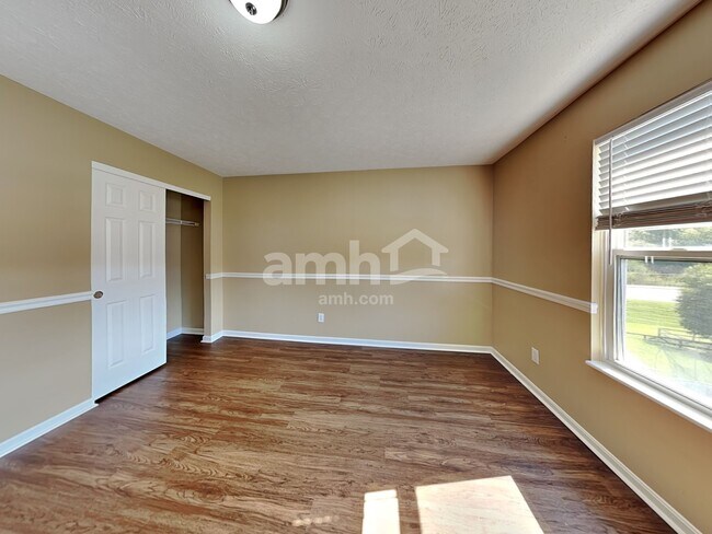 Building Photo - 1914 Nettlewood Ct