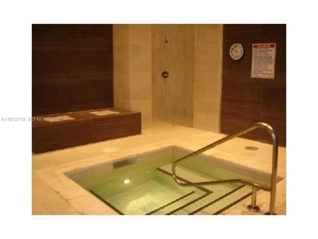 Building Photo - 1830 S Ocean Dr