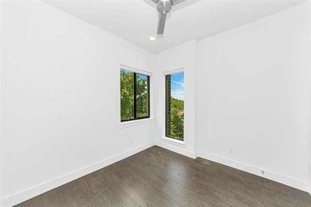 Building Photo - 1961 Dowgate Ct