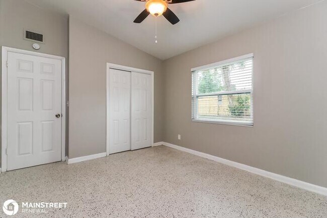 Building Photo - 409 Clara Dr, Brandon, FL 33510