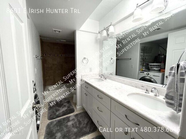 Building Photo - 8601 E Irish Hunter Trail