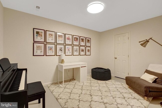 Building Photo - 6305 Dunaway Ct