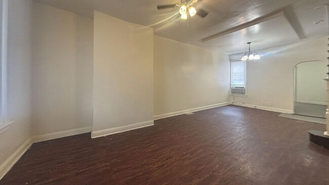 Building Photo - Modern 4-Bedroom Gem with Designer Finishes