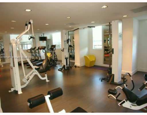 Building Photo - 234 NE 3rd St