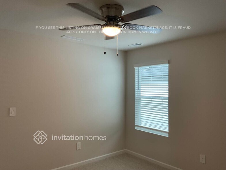 Building Photo - 576 Bridger Dr